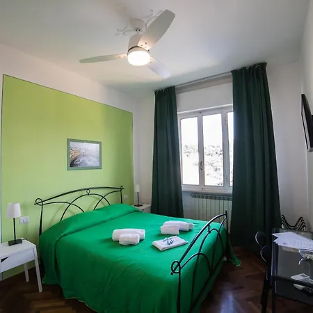 Cento Passi Dalle Mura Bed & Breakfast Lucca